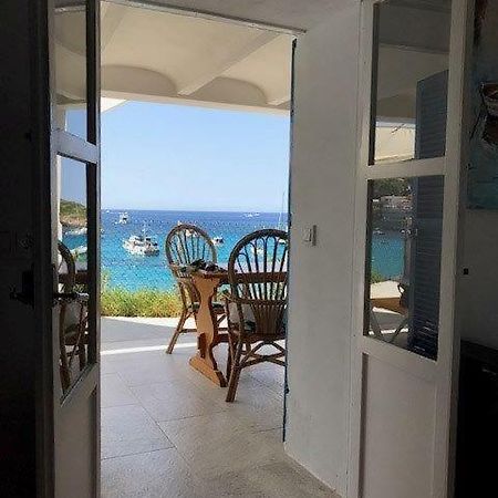 Hébergement front de mer Appartement Sant Elm Buitenkant foto
